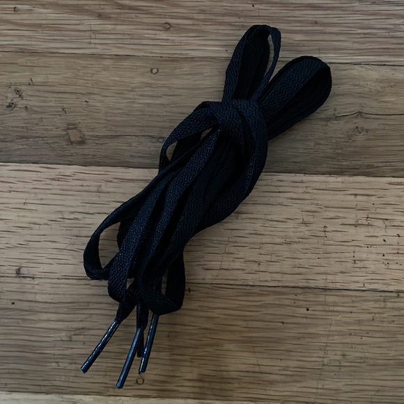 Converse Chuck Taylor II White Low Top w/ Nike Lunarlon - Picture 13 of 13